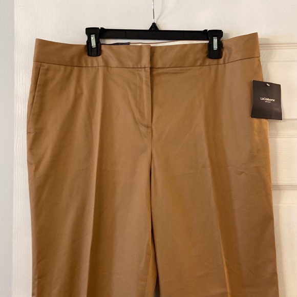 Liz Claiborne Pants size 16 brand new with tag inseam 32” waist 38” - Picture 2 of 12